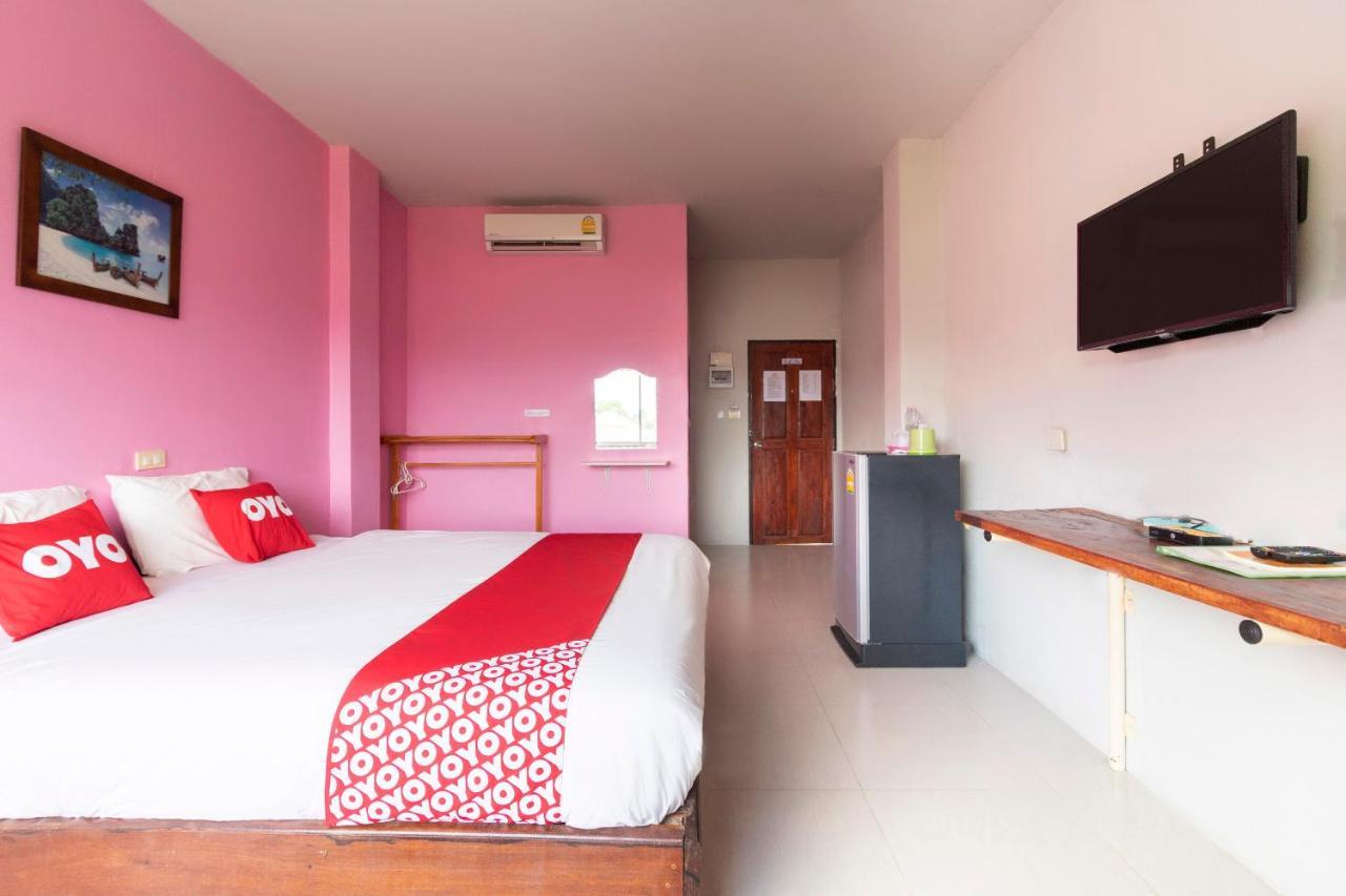 Oyo 632 Thanagrit Apartelle Tha Mai Exterior photo